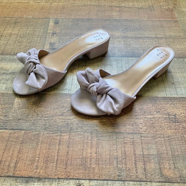 A New Day Lilac Suede Like Bow Sandals- Size 7.5 For Cheap