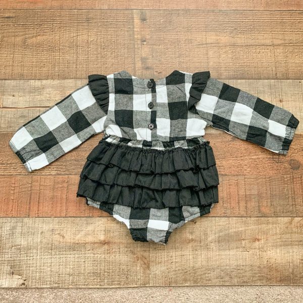 No Brand Buffalo Check Long Sleeve Romper- Size ~0-3M (see notes) For Sale