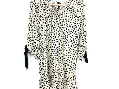 Vine & Love Lily Love Off White Black Flowy Dress NWT- Size M Sale