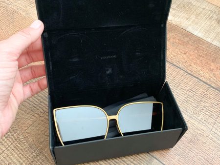 Vera Wang Sunglasses with Box Case Cheap