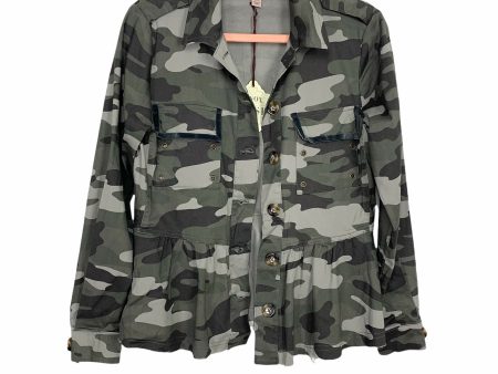 Knox Rose Sage Camo Print Jacket NWT- Size XS Fashion