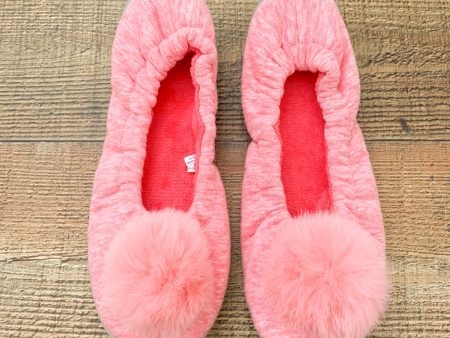 No Brand Heathered Pink Pom Slip On Slippers- Size 9 Sale