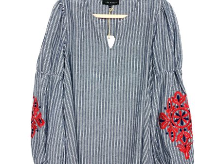 Free The Roses Blue White Striped Embroidered Sleeve Top NWT- Size M Online now