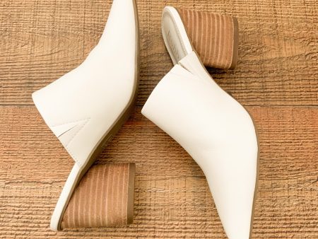 Rohb White Polyurethane Slip On Block Heel Shoe- Size 6.5 (See Notes) For Cheap