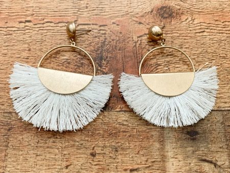 No Brand Gold and White Fan Earrings Supply