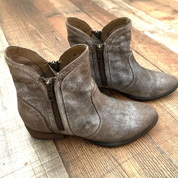 Seychelles Metallic Zip Ankle Booties - Size 6 on Sale