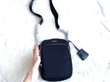 Tumi Black Voyager Ruma Crossbody NWT Online now