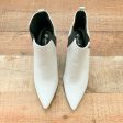 Qupid White Faux Leather Black Elastic Side Slip On Heel Bootie- Size 7 Like New Online now