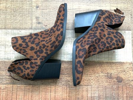 A New Day Suede Animal Print Booties- Size 9 (GREAT CONDITION) Cheap